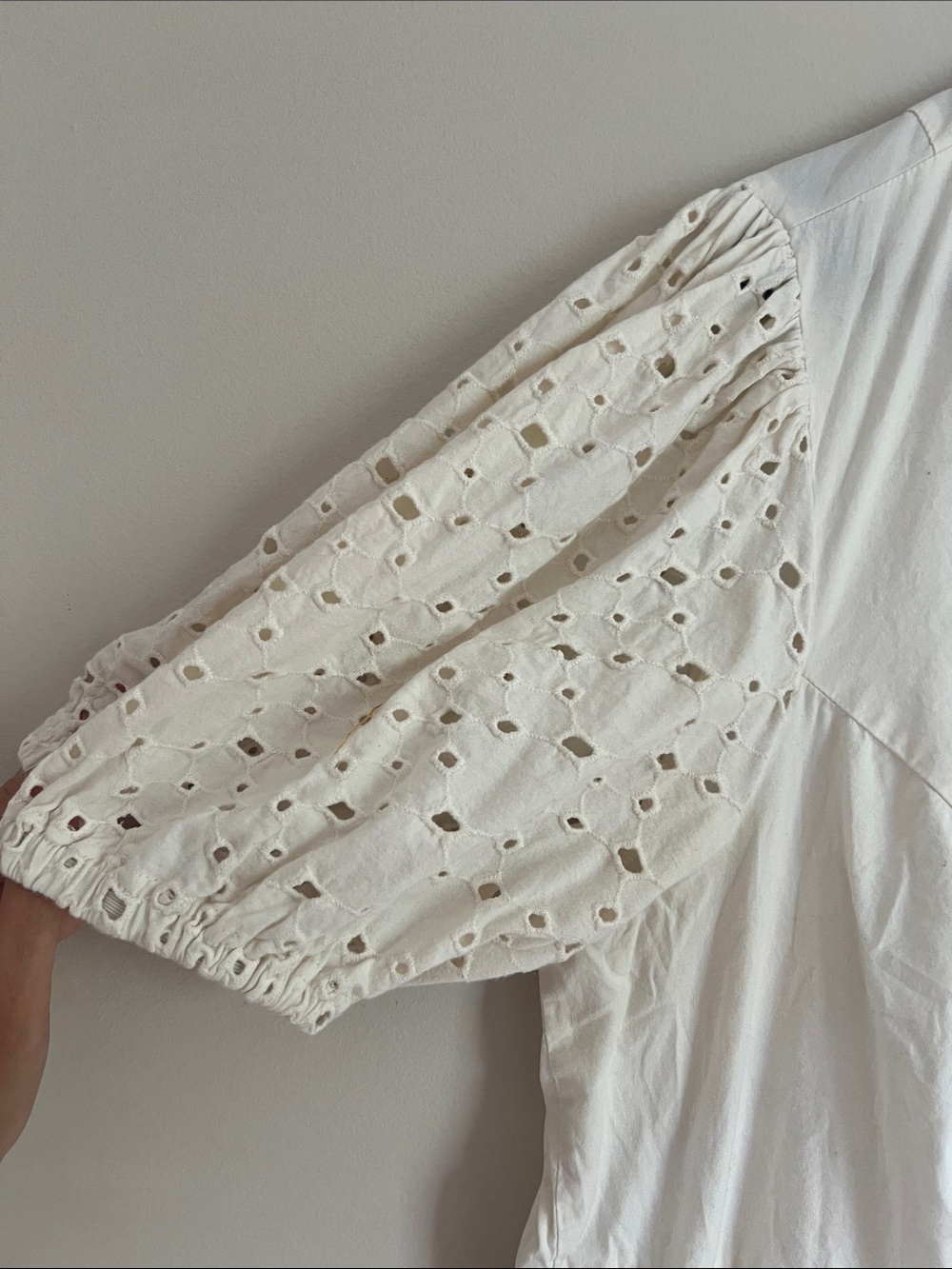Ava & Viv White V-Neck Eyelet Puff Sleeve Midi Dress - Picture 3 of 6